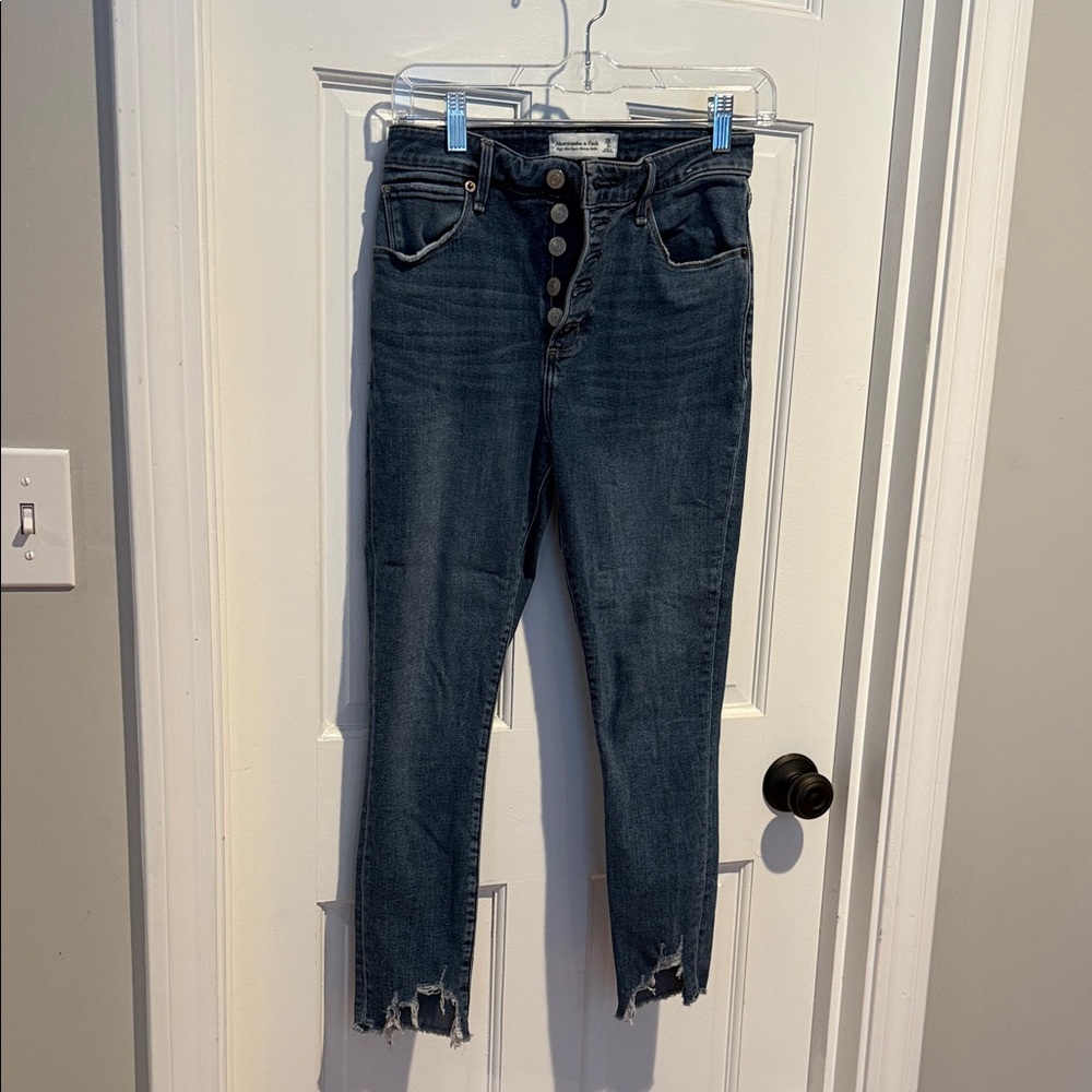 Abercrombie & Fitch High Rise Super Skinny Ankle Size 2s / 26